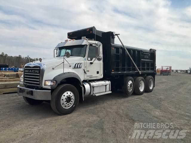 Mack GU713 Самоскиди