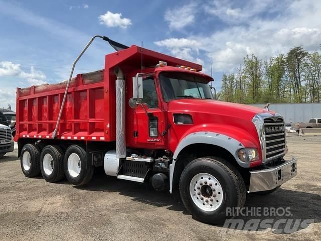 Mack GU713 Самоскиди