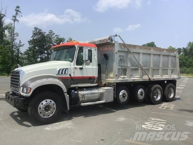 Mack GU713 Самоскиди
