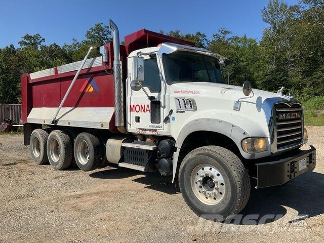 Mack GU713 Самоскиди