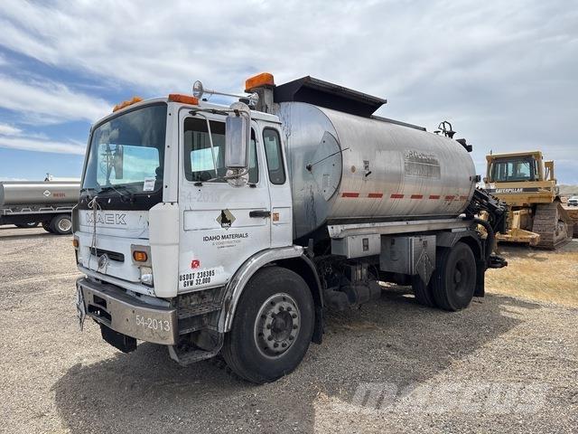 Mack MS Бетономішалки (Автобетонозмішувачі)