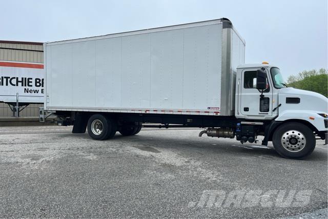 Mack MS642 Фургони