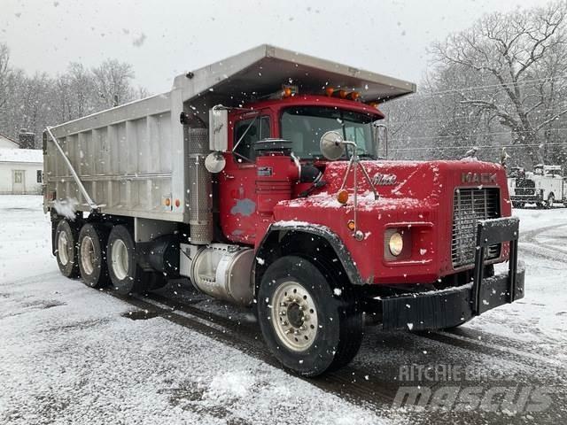Mack RB688S Самоскиди