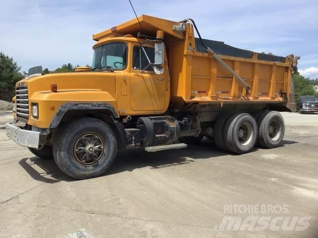 Mack RD688S Самоскиди