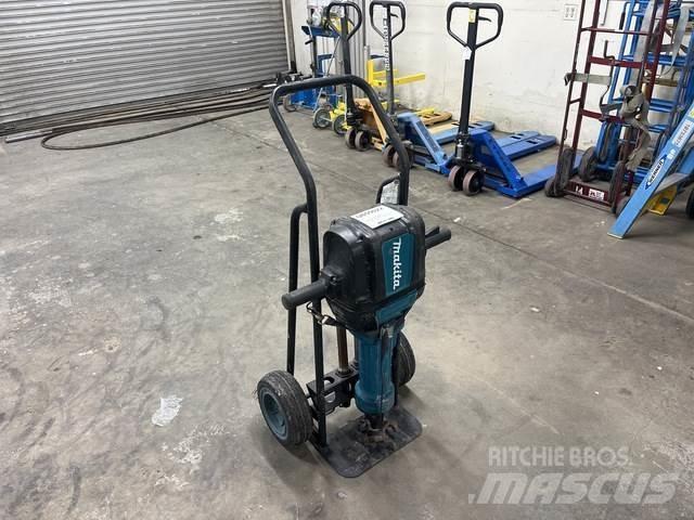 Makita HM1812 Будтехніка - Інші