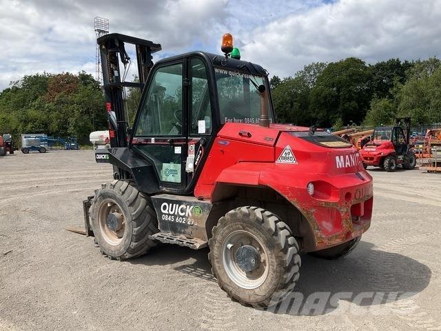 Manitou M30-4 Навантажувачі підвищеної прохідності