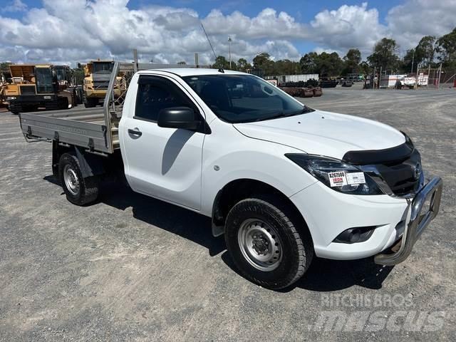 Mazda BT-50 Пікапи / Бічне розвантаження