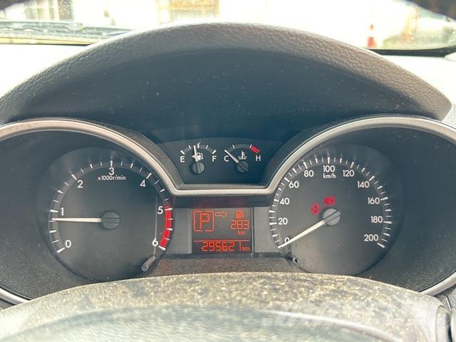 Mazda BT-50 Пікапи / Бічне розвантаження