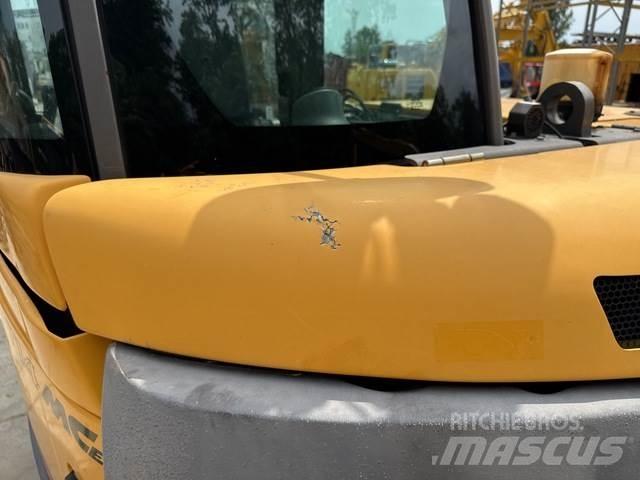 Mecalac 714MC Гусеничні екскаватори