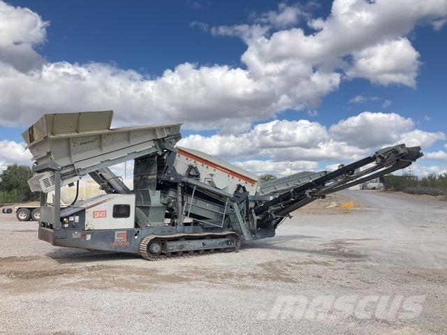 Metso ST2.4 Просіювачі
