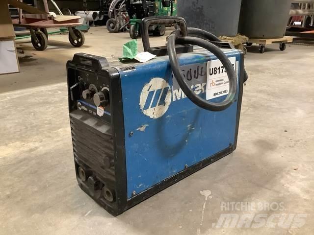 Miller CST-280 Зварювальні апарати