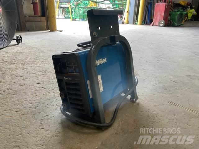 Miller CST 282 Зварювальні апарати
