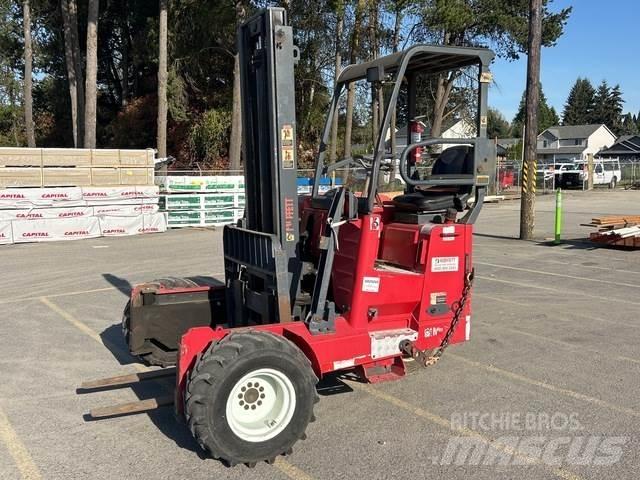 Moffett M5500 Навісні вилочні підйомники для вантажівок
