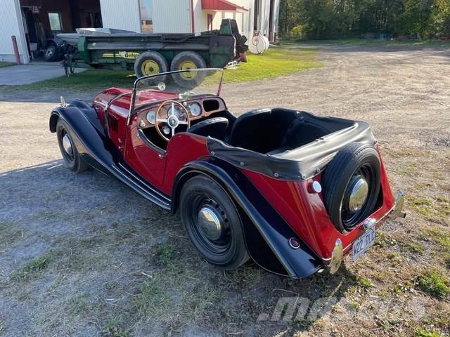 Morgan Plus 4 Автомобілі