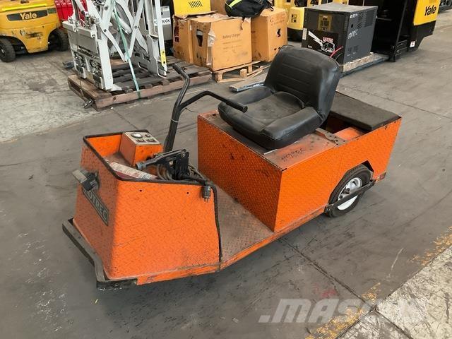  Motrec E-242 Тягачі колісні