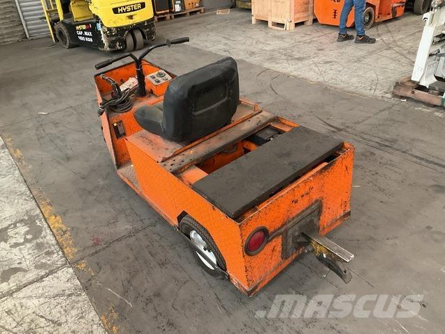  Motrec E-242 Тягачі колісні