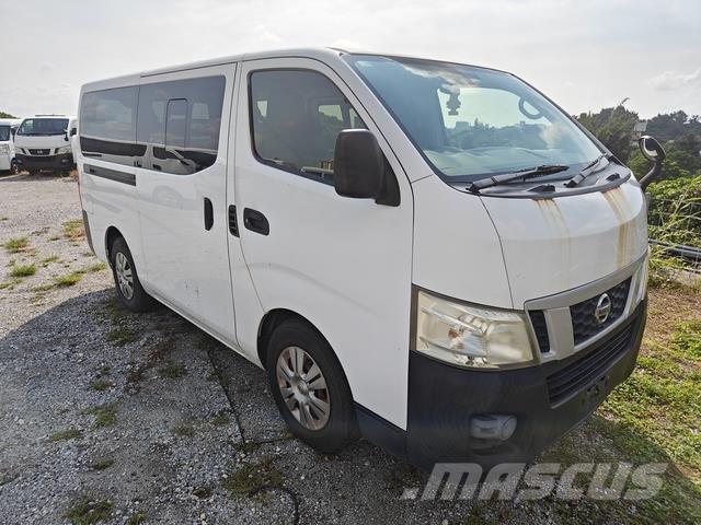 Nissan CARAVAN Мікроавтобуси