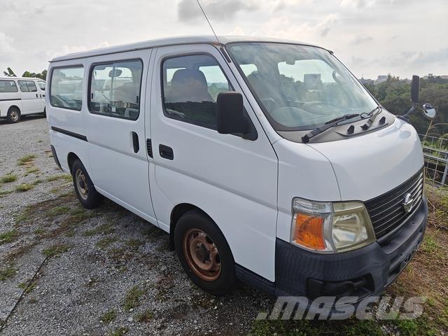 Nissan CARAVAN Мікроавтобуси