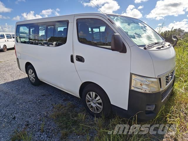 Nissan Caravan Мікроавтобуси
