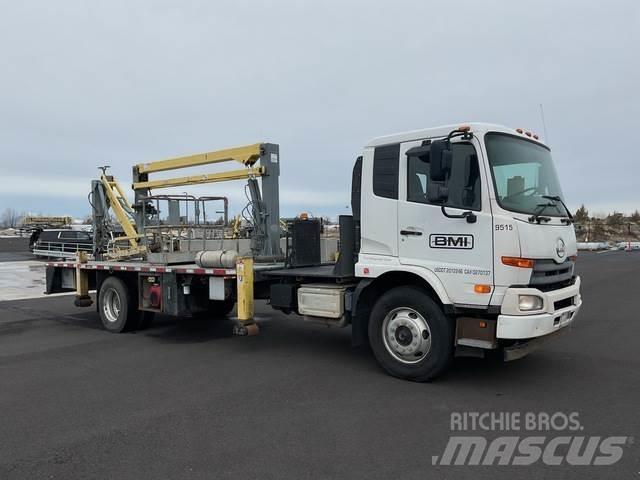 Nissan UD3300 Будтехніка - Інші