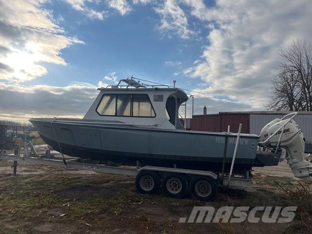  Offshore Човни / баржі