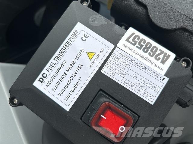  Olsen DD330 Паливні та присадочні баки