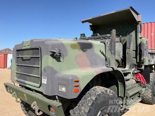 Oshkosh AMK29A1 Самоскиди