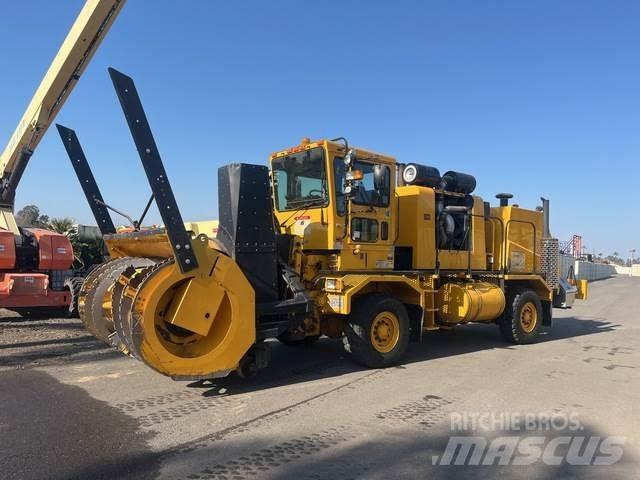 Oshkosh H2923B Снігомітли