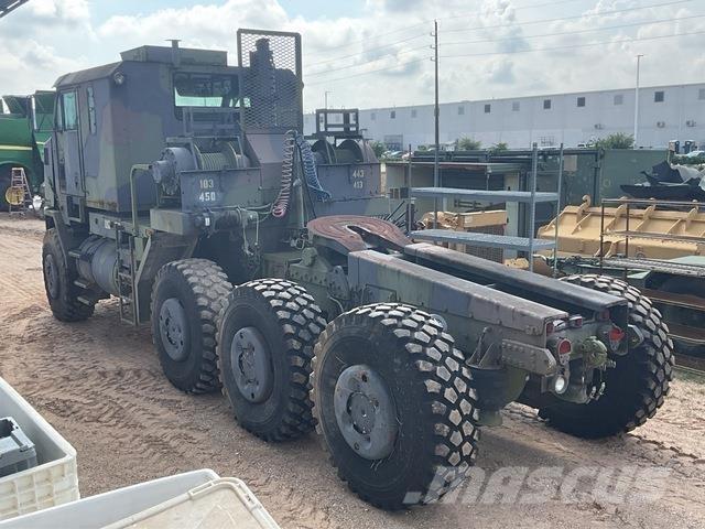 Oshkosh M1070 Евакуатори
