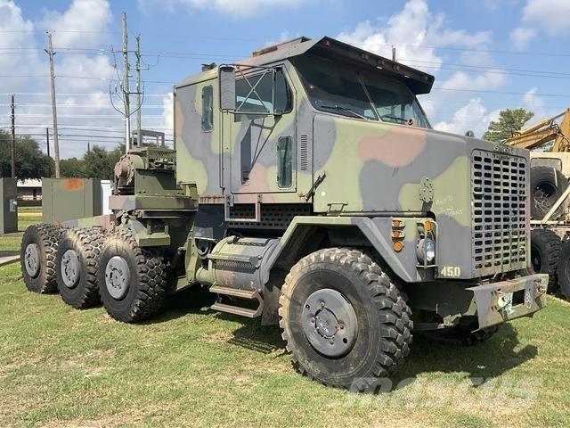 Oshkosh M1070 Евакуатори