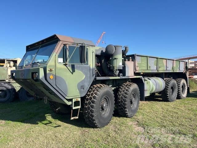 Oshkosh M985 Вантажівки / спеціальні