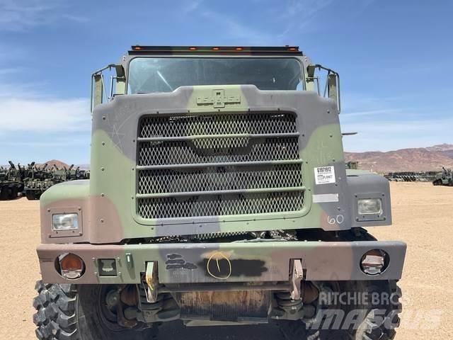 Oshkosh MK29 Самоскиди