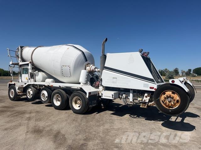 Oshkosh S-2146 Вантажівки / спеціальні