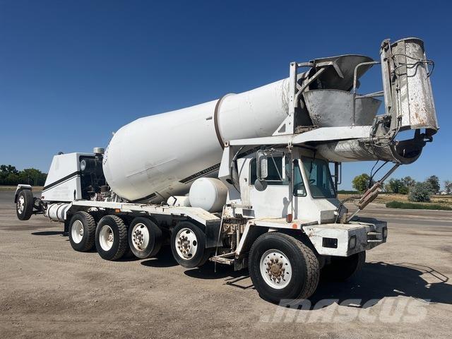 Oshkosh S-2146 Вантажівки / спеціальні