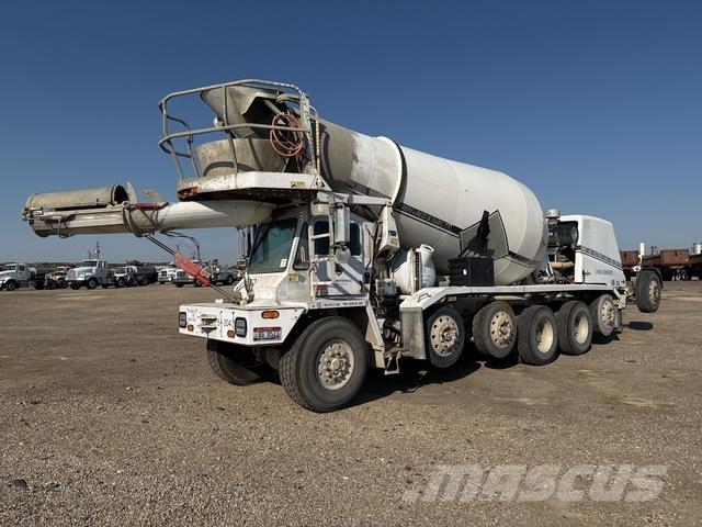 Oshkosh S-2146 Вантажівки / спеціальні