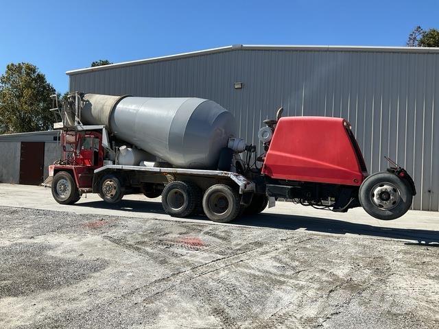 Oshkosh S-2146 Вантажівки / спеціальні