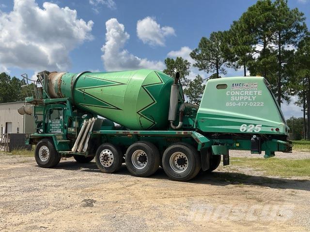 Oshkosh S-2346 Вантажівки / спеціальні