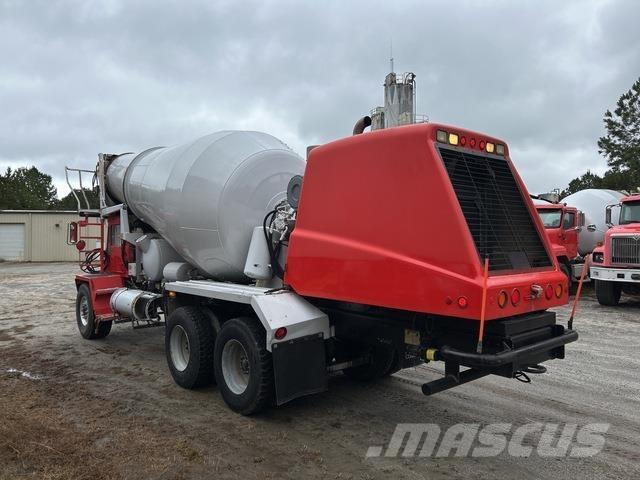 Oshkosh S-2346 Вантажівки / спеціальні