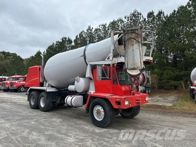 Oshkosh S-2346 Вантажівки / спеціальні