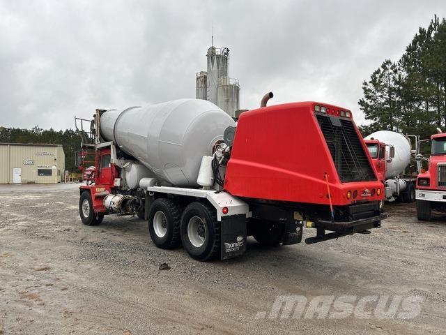 Oshkosh S-2346 Вантажівки / спеціальні