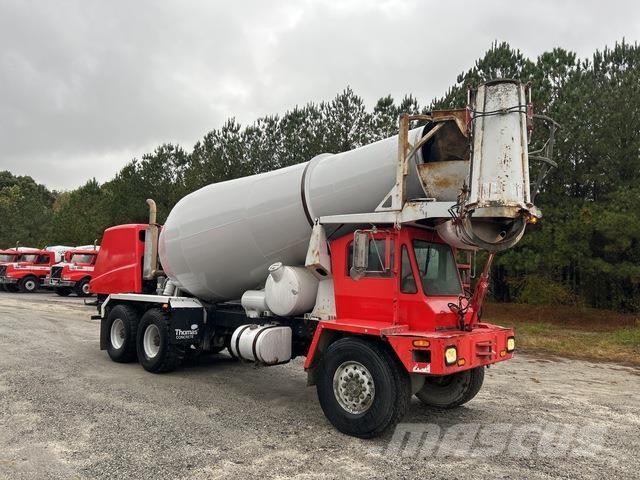 Oshkosh S-2346 Вантажівки / спеціальні