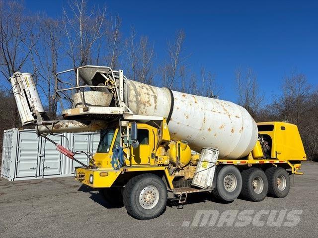 Oshkosh S-2346 Вантажівки / спеціальні