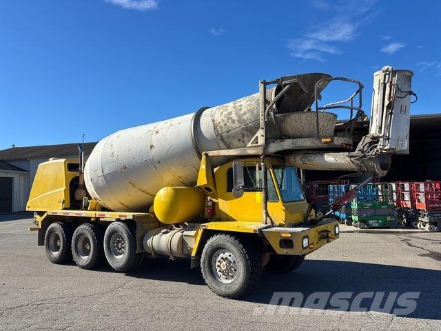 Oshkosh S-2346 Вантажівки / спеціальні