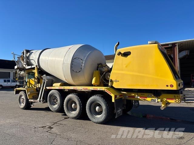 Oshkosh S-2346 Вантажівки / спеціальні