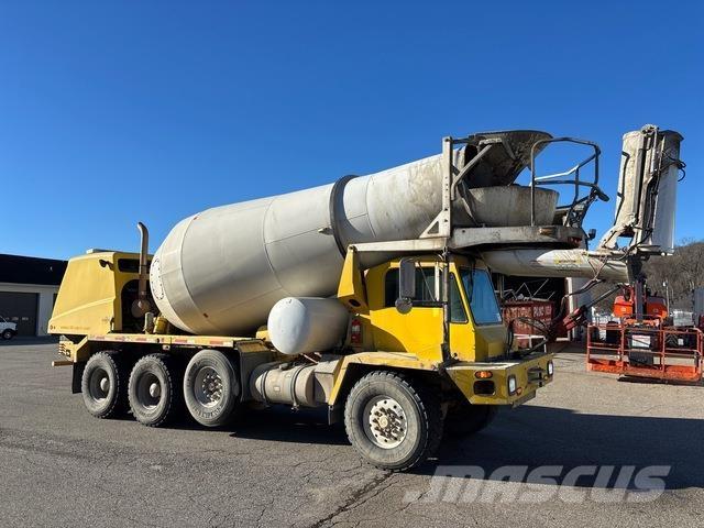 Oshkosh S-2346 Вантажівки / спеціальні