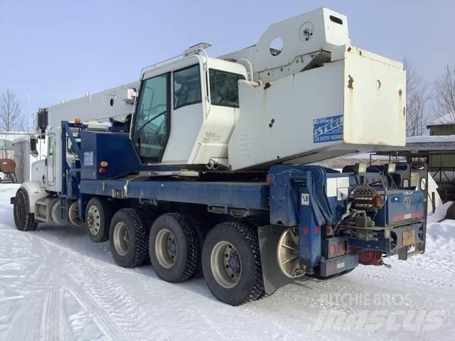 Peterbilt  Гусеничні крани