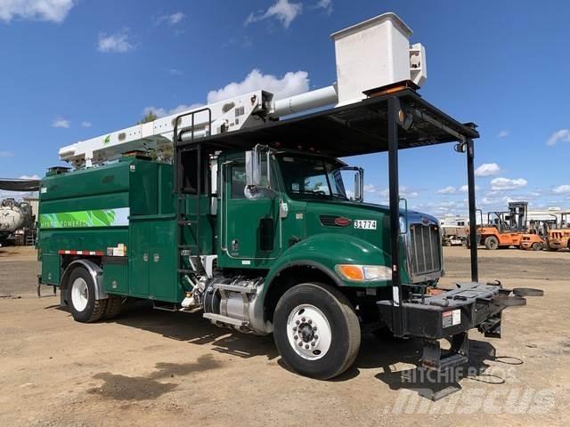 Peterbilt  Автовишки на базі вантажівки