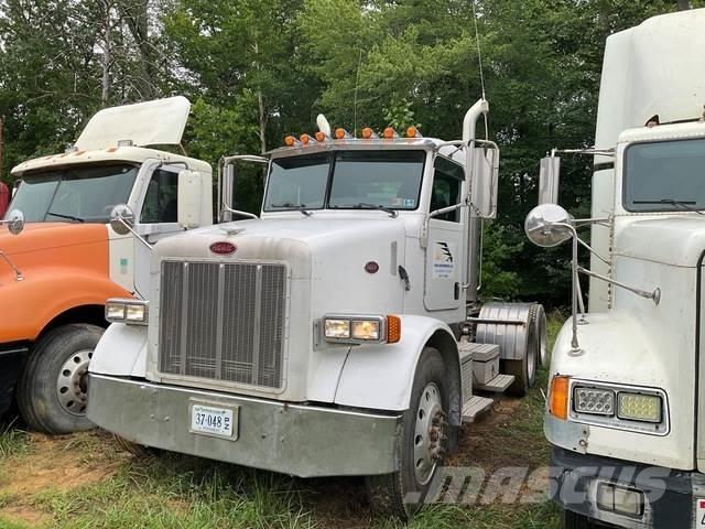 Peterbilt  Тягачі