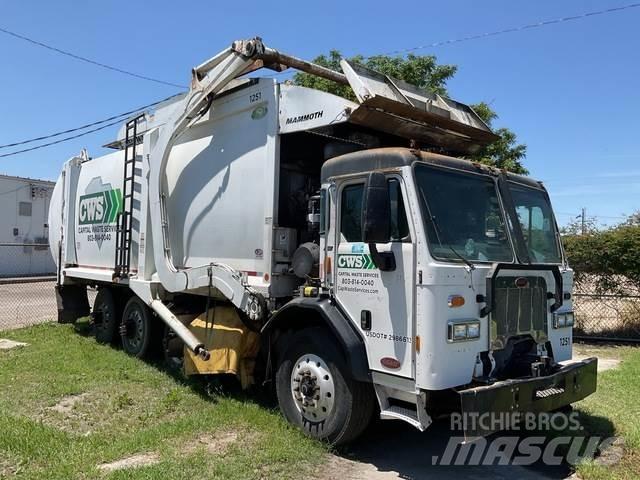 Peterbilt 320 Сміттєвози