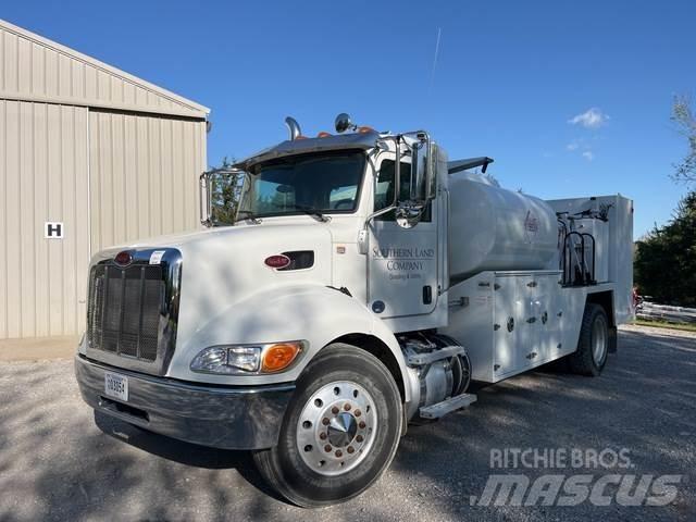 Peterbilt 337 Вантажівки-цистерни